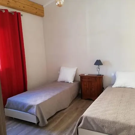 Villa Villa, Proche Plages, 4 Avec Piscine Privee. *